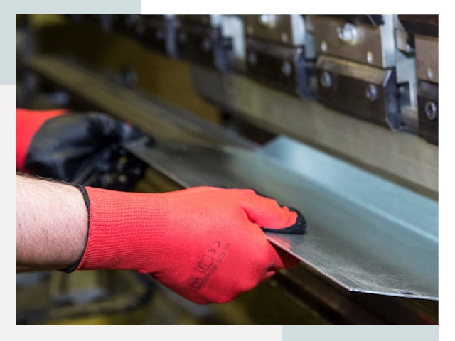 Гибка металла в Заинск от 610 руб. - Надёжно и быстро